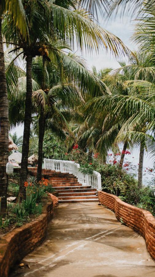 Amaru Wellbeing Resort チナンデガ エクステリア 写真